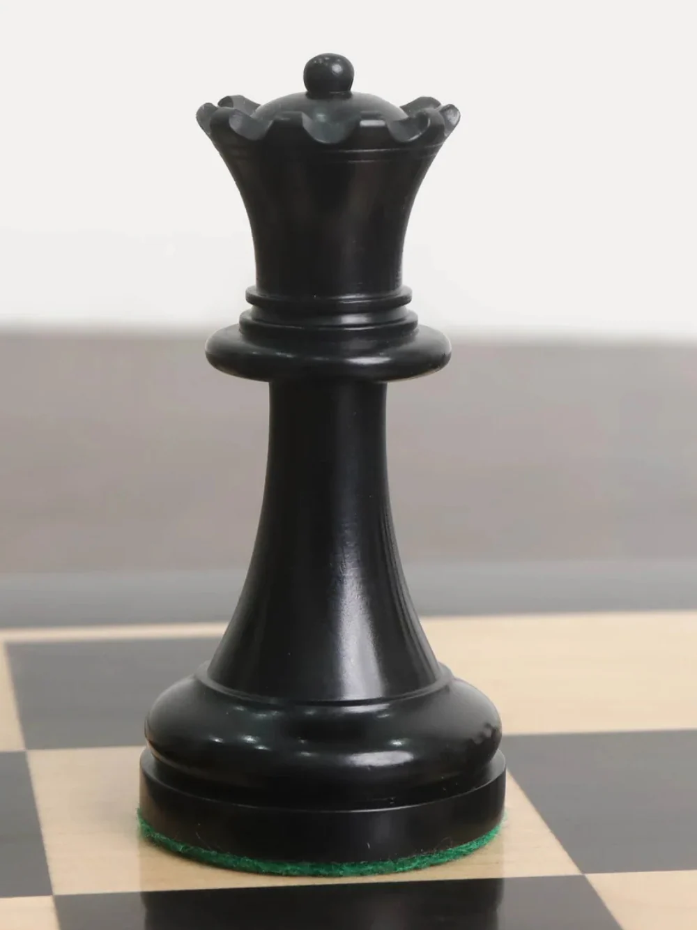 1900s' American Chess Company Reproduction Chess Set - Chess Pieces Only - Antiqued & Ebonised Boxwood - 3.9" King - Image 9