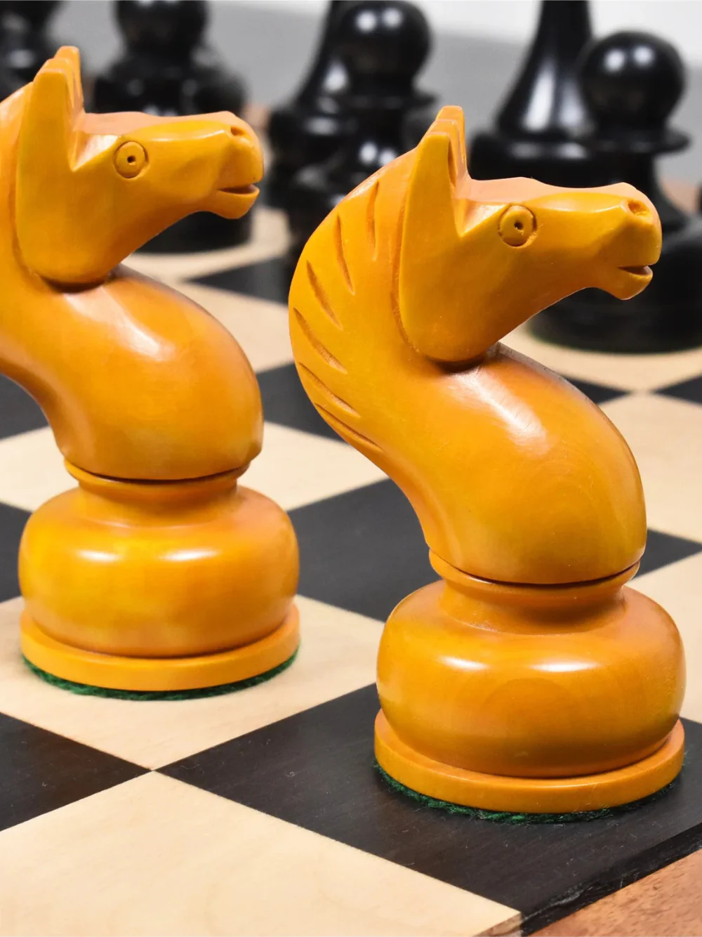 1960's Soviet Championship Tal Chess Pieces Antiqued Boxwood- 4" King - Image 6