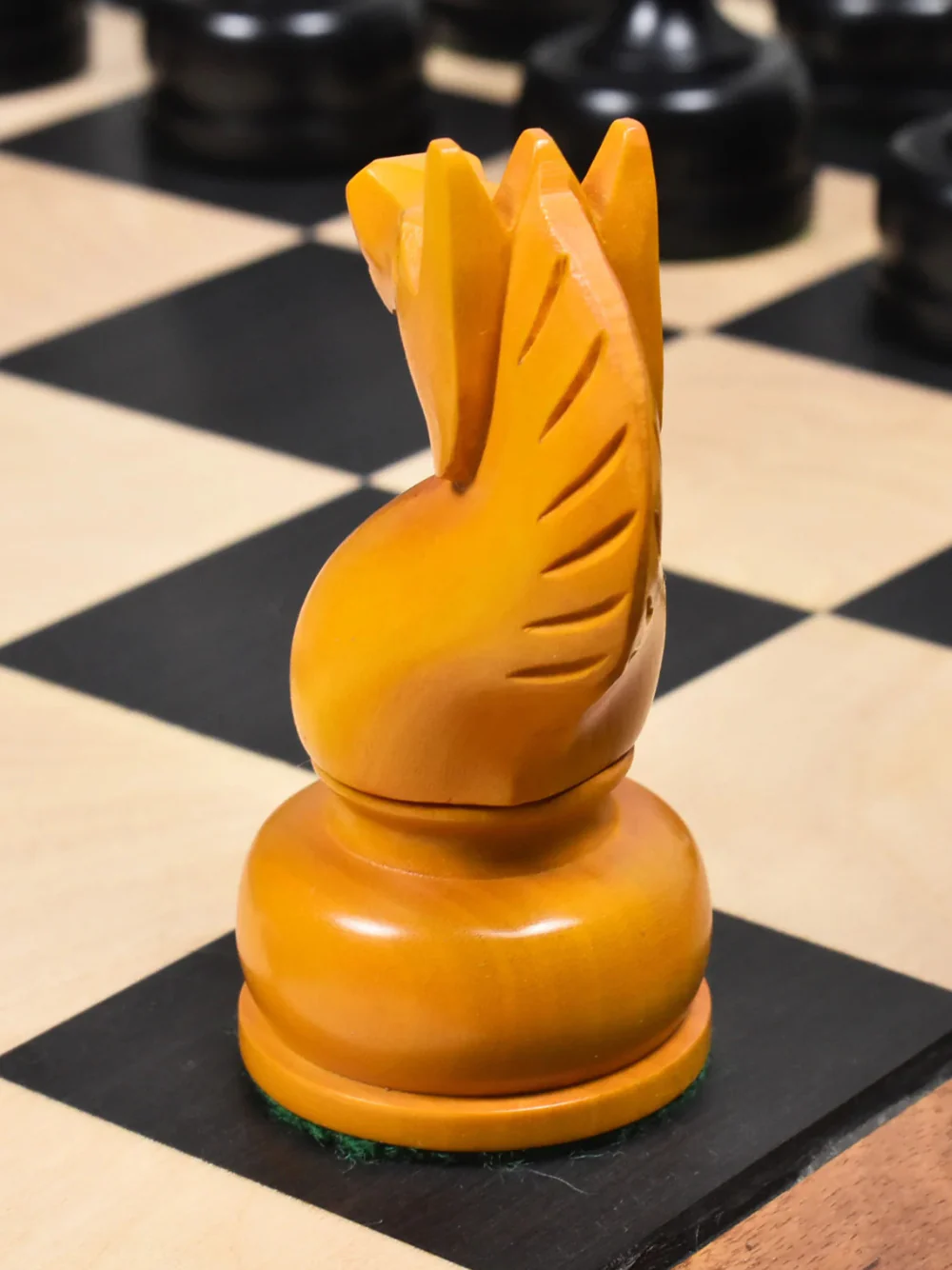 1960's Soviet Championship Tal Chess Set - Antiqued Boxwood Pieces with 21" Board & Box - Image 11