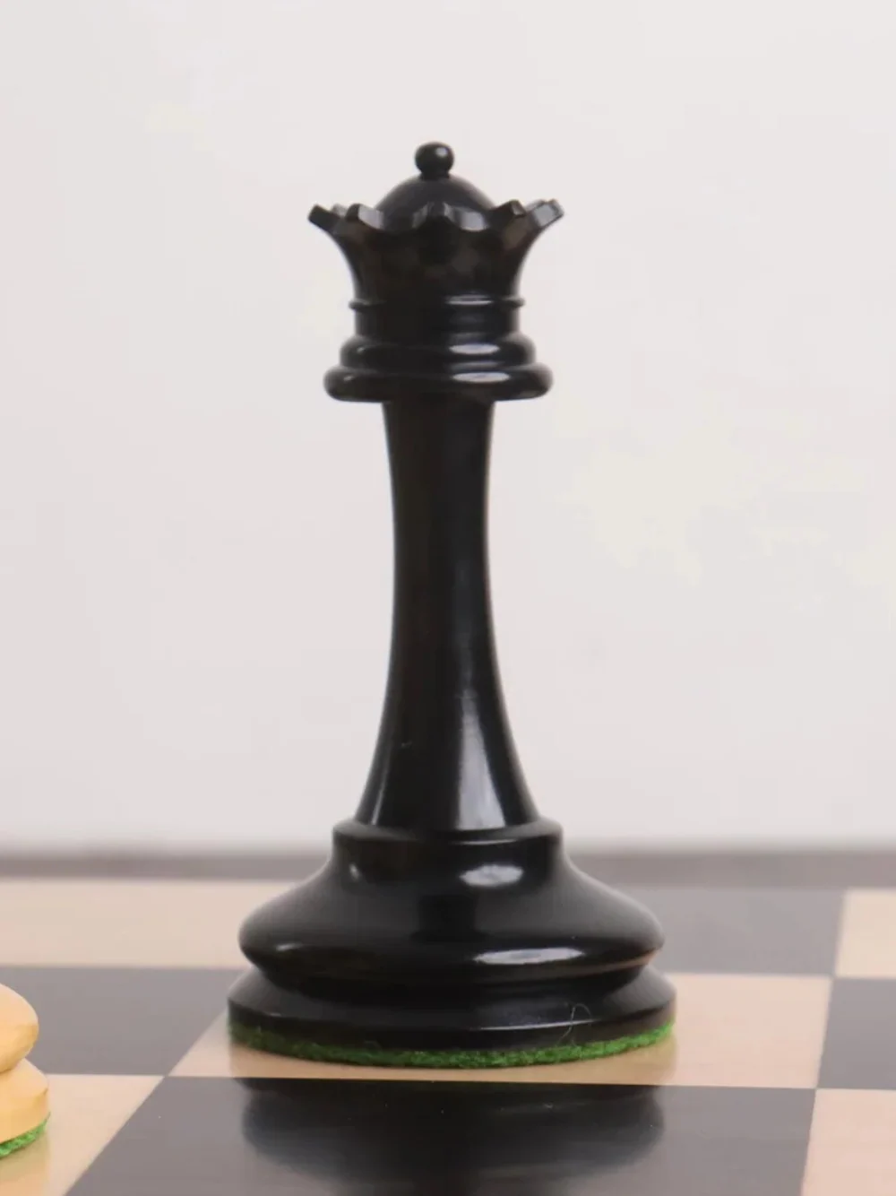 19th century B and Co Reproduced Luxury Chess Pieces Ebony Wood & Boxwood - 4.2″ King - Image 9