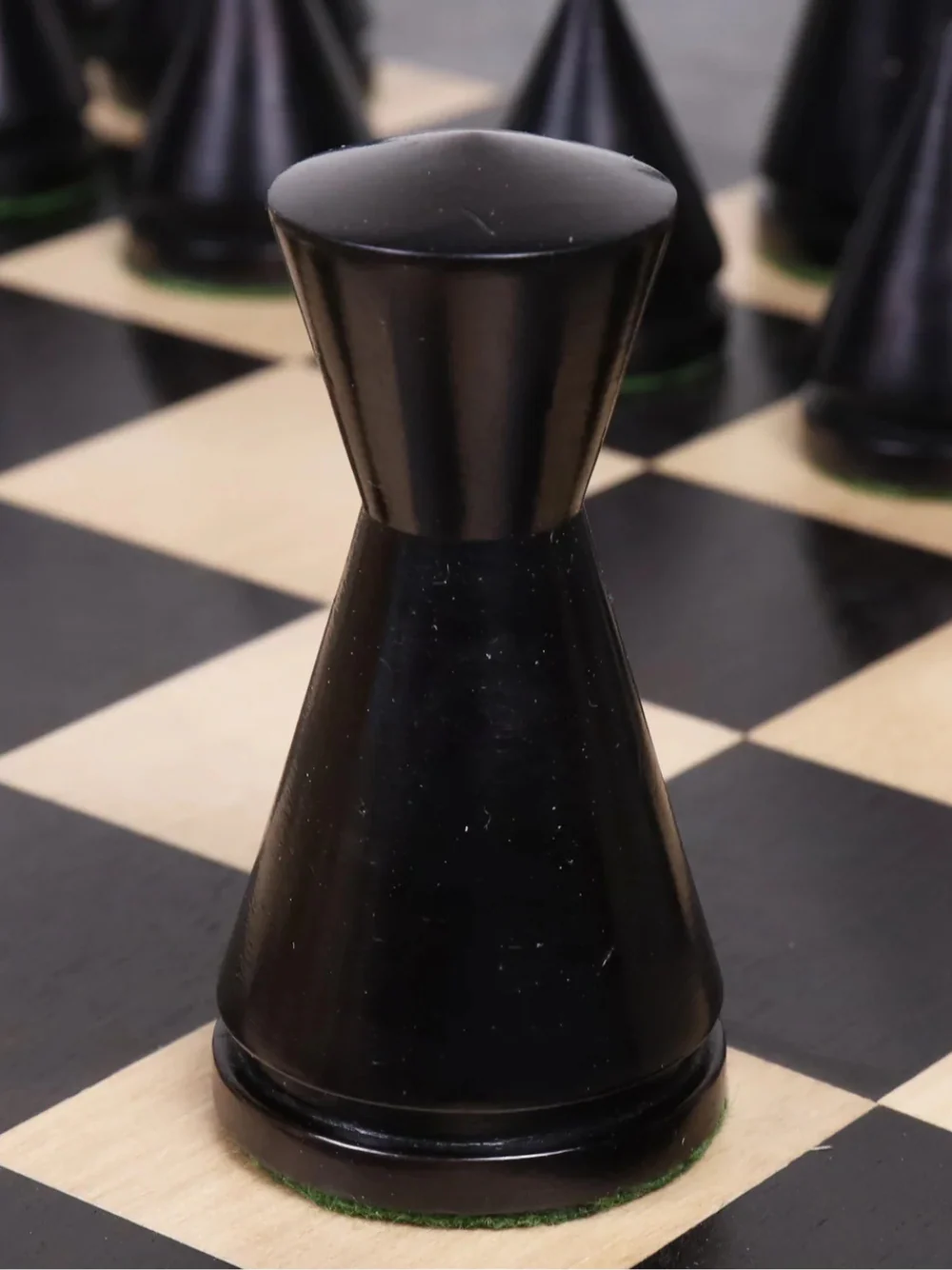 3.1" Russian Poni Minimalist Ebonised Boxwood & Boxwood Chess Pieces - Image 5