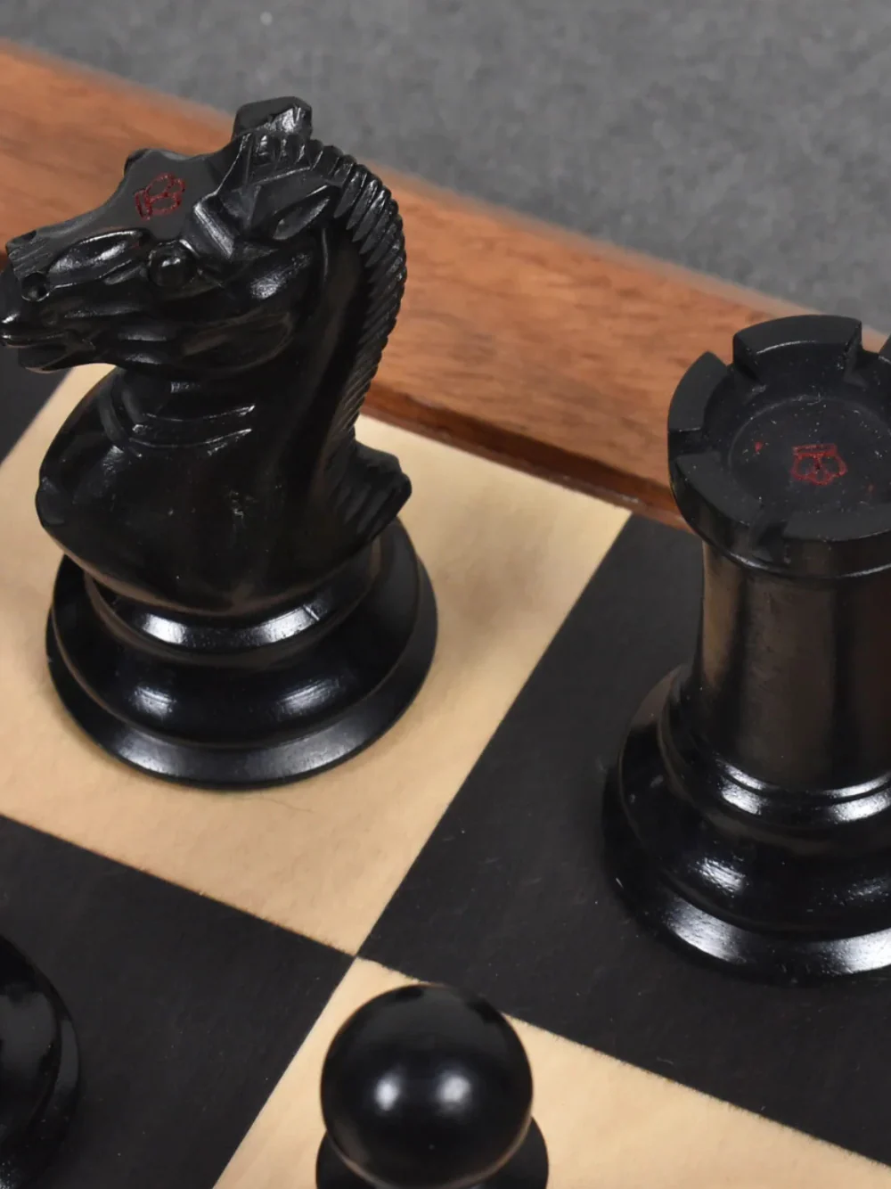 1852-55 Harrwitz Staunton Chess Pieces Antiqued Boxwood and Ebony - 3.5" King - Image 11