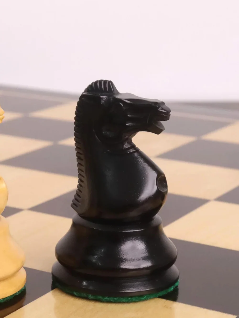 3.5" Circa 1856 Anderssen Dropjaw Staunton Chess Pieces Ebony & Boxwood - Image 4