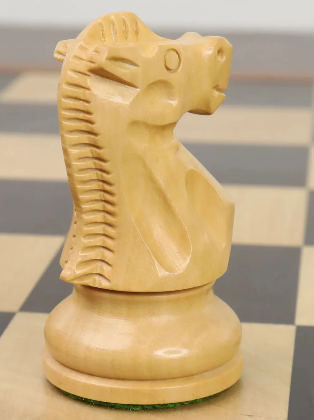 Reykjavik Series Staunton Chess Pieces - Weighted Boxwood - 3.8" King - Image 10