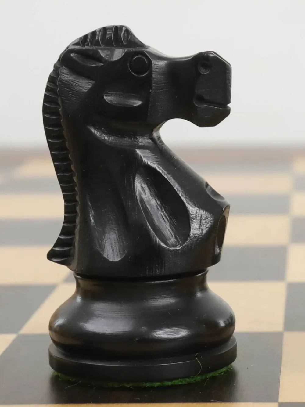 Reykjavik Series Staunton Chess Pieces - Weighted Boxwood - 3.8" King - Image 4