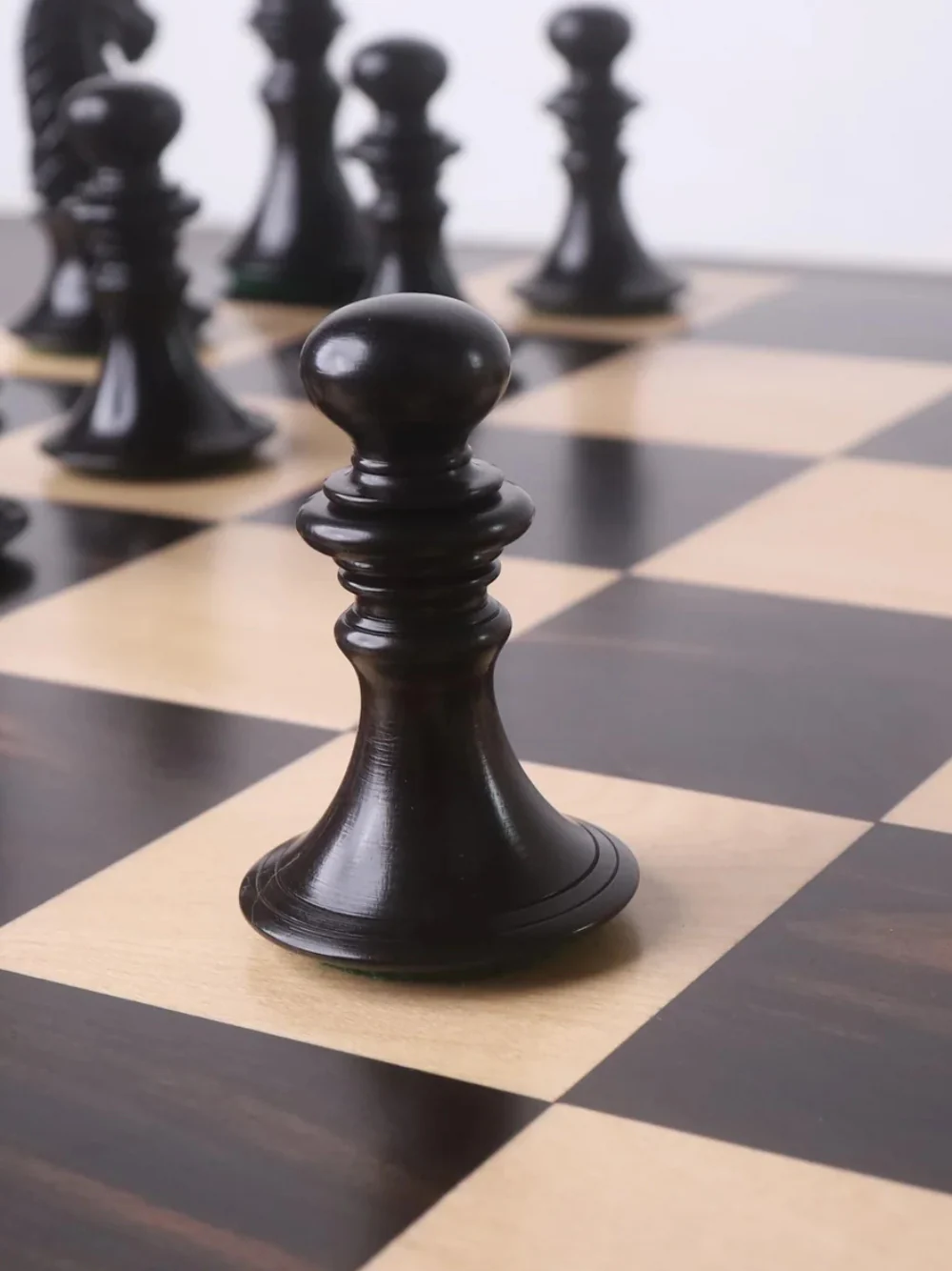 4.3" Aristocrat Series Luxury Staunton Chess Set - Ebony Wood & Boxwood Pieces with Board & Box - Image 10