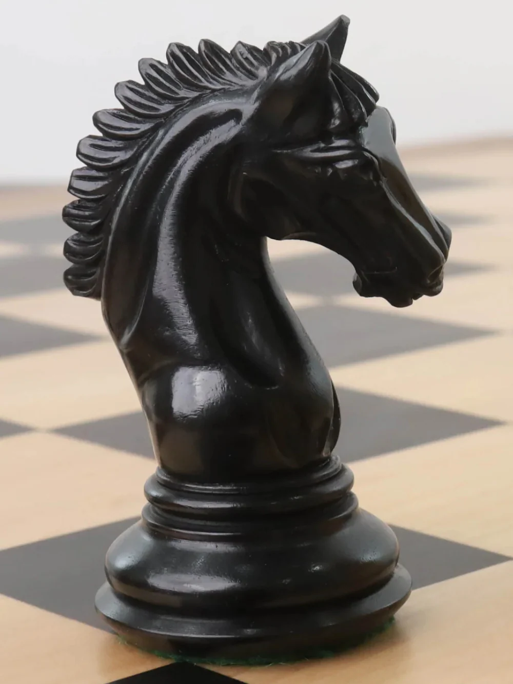4.5" Tilted Knight Luxury Staunton Chess Pieces Ebony Wood & Boxwood - Image 5