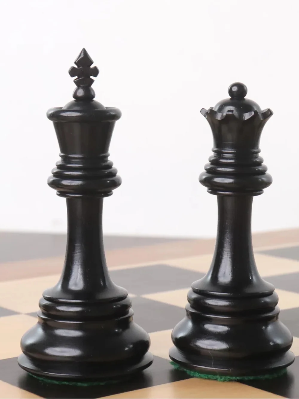 4.5" Tilted Knight Luxury Staunton Chess Pieces Ebony Wood & Boxwood - Image 7