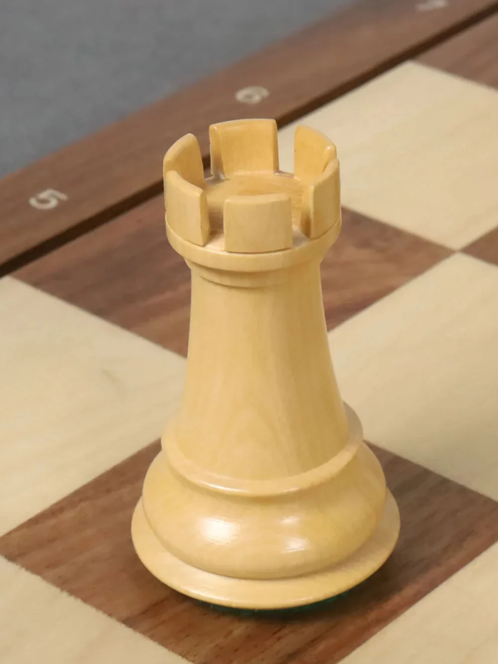 4" Majestic Series Staunton Chess Set - Chess Pieces Only - Double Weighted Golden Rosewood - Image 5