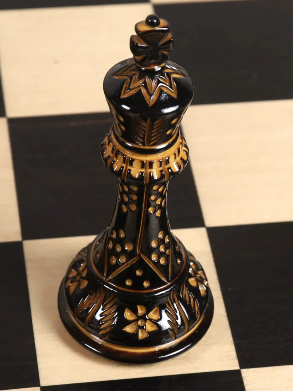 4" Professional Staunton Chess Set - Lacquered Burnt Boxwood Pieces with Board & Box - Image 3