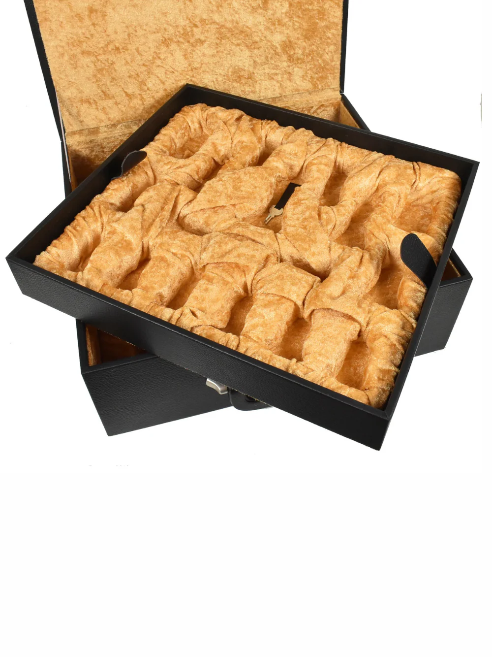 Alexandria Luxury Staunton Triple Weighted Chess Set - Image 7