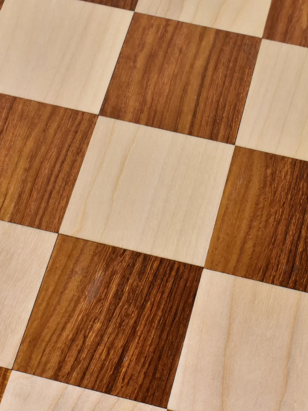 End Grain Golden Rosewood & Maple Chess Board - Image 6