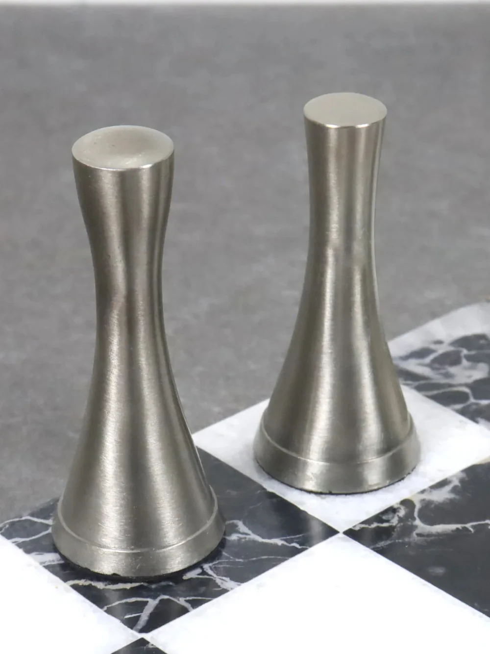 Brass Chess Set - 3.1" Tower Chess Pieces and 15" Black Marble Chessboard - Image 5