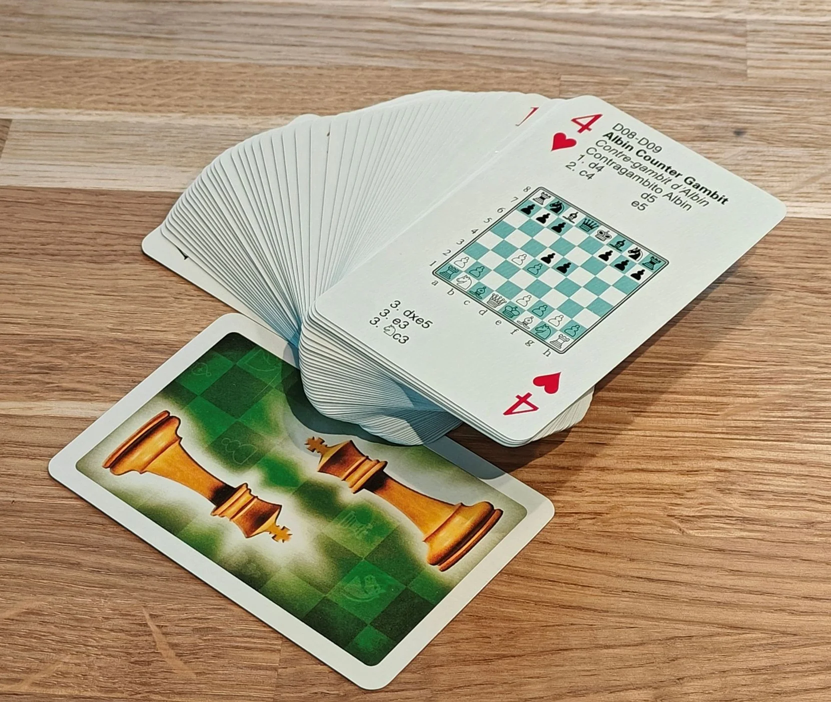 Chess Playing Cards with Popular Debuts - Image 9
