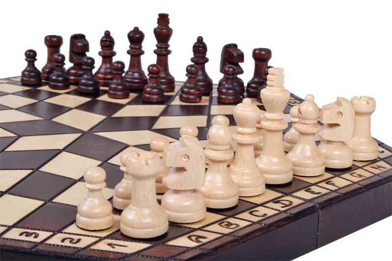 Chess Set for Three Players - Image 9