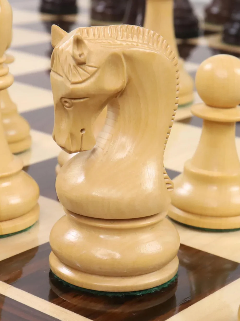 4" Leningrad Staunton Chess Pieces - Rosewood & Boxwood - Image 8