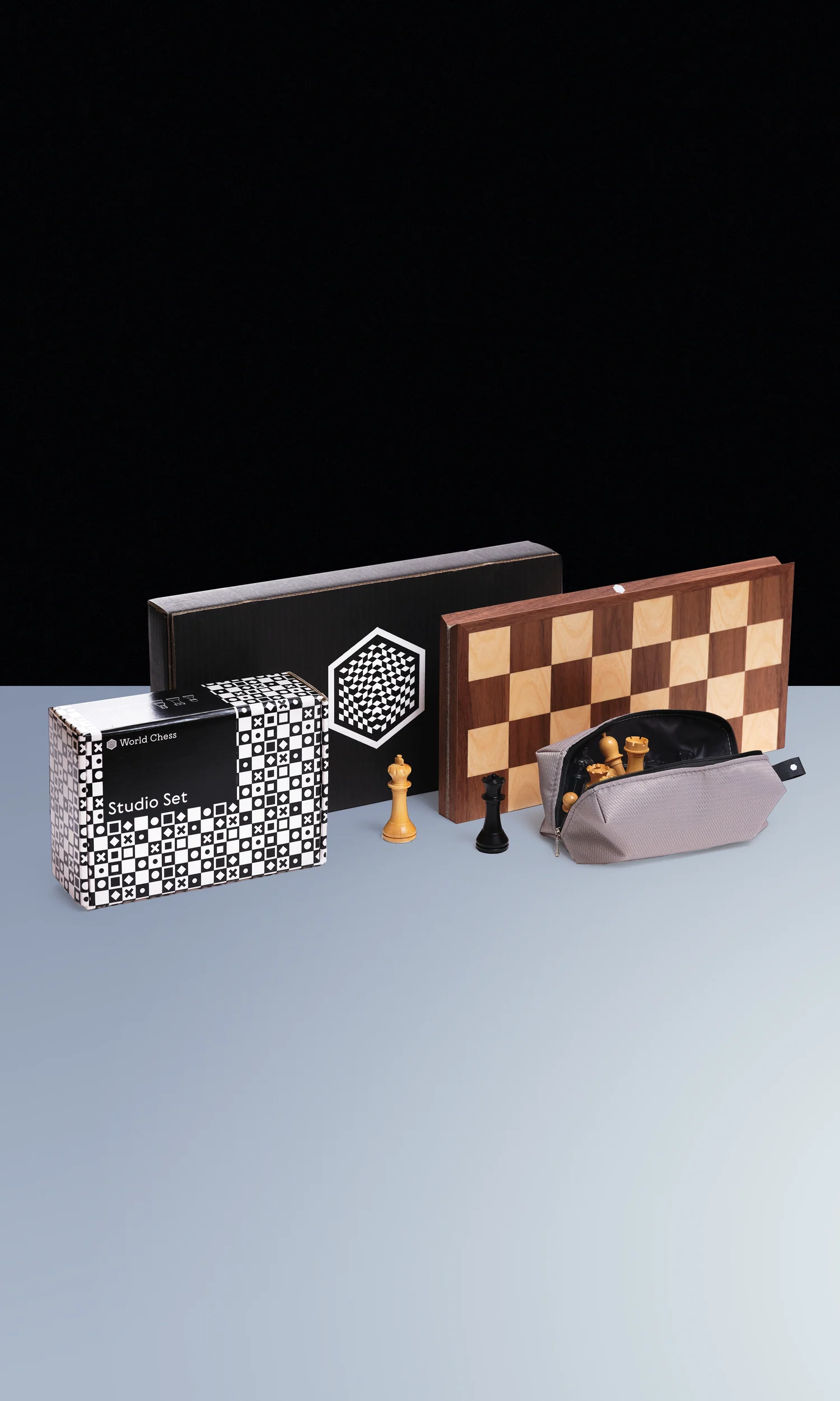 Official World Chess Studio Set - Image 5