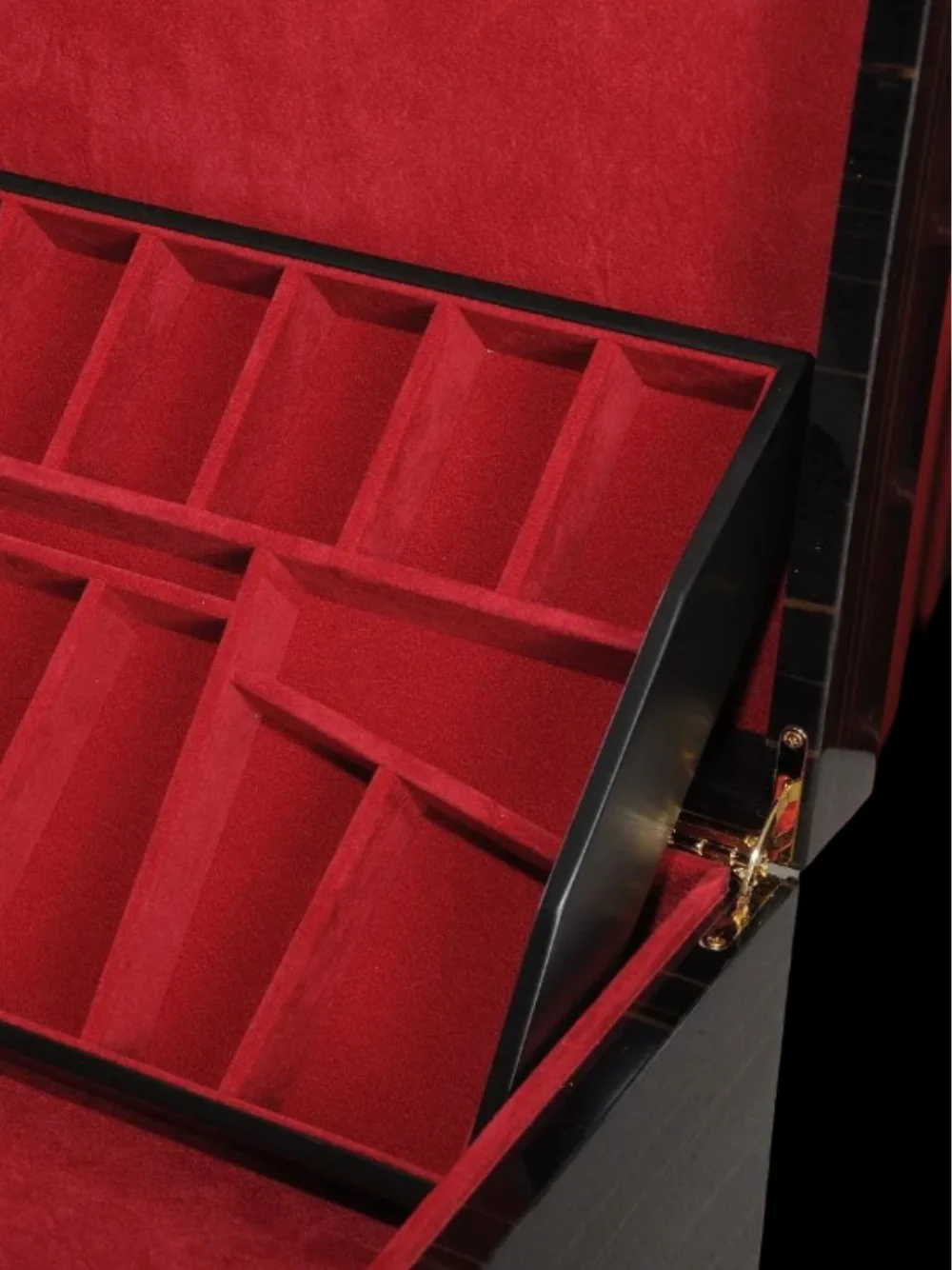 Signature Fitted Coffer Chess Box - Macassar Ebony - Image 3