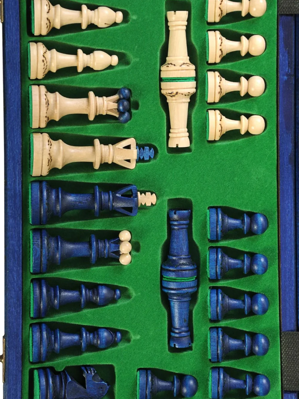 The Blue Senator Chess Set - Image 9