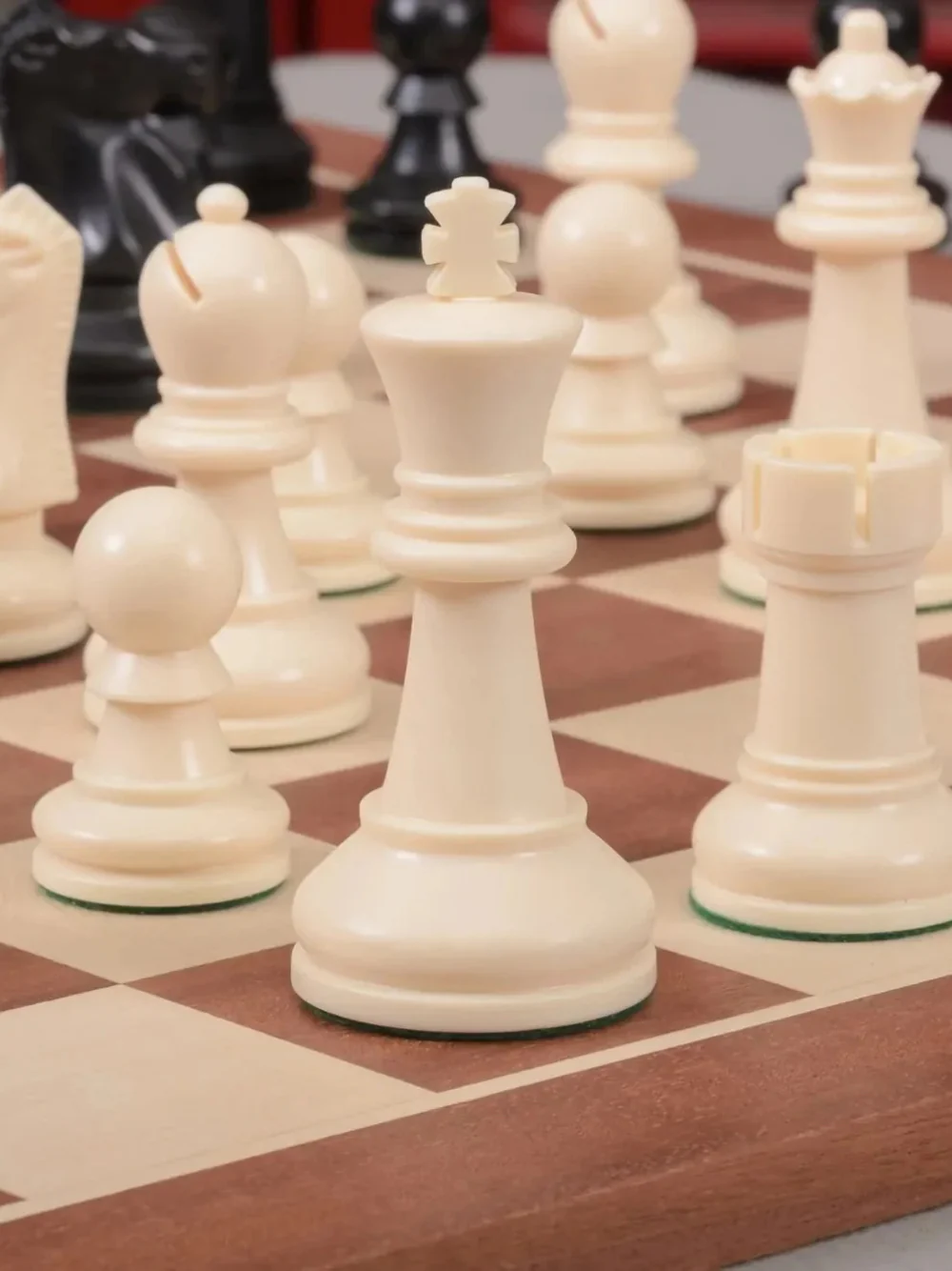 The Bobby Fischer Ultimate Tournament Series Plastic Chess Pieces - 3.75" King - Image 4