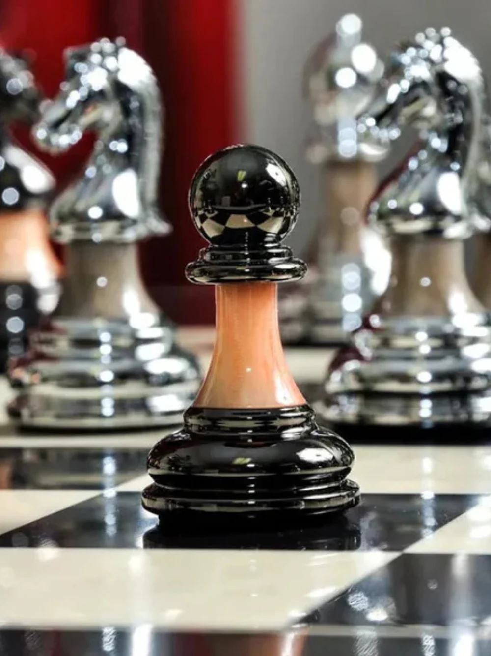 The Contemporary Series Plastic Chess Pieces - 3.5" King - Image 3