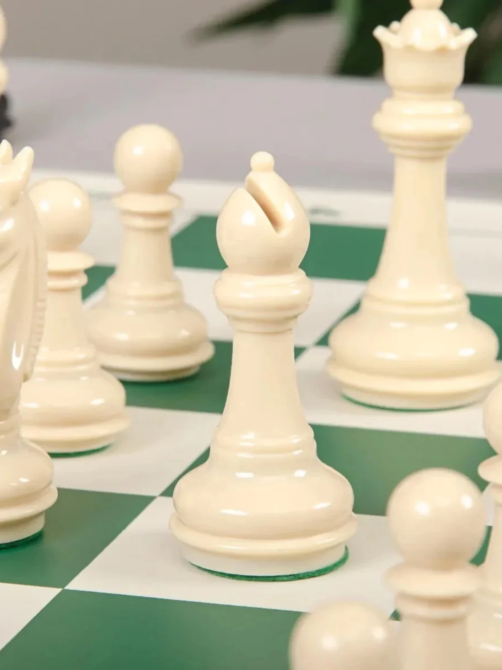 The Knight Templar Series Plastic Chess Pieces - 3.75" King - Image 5