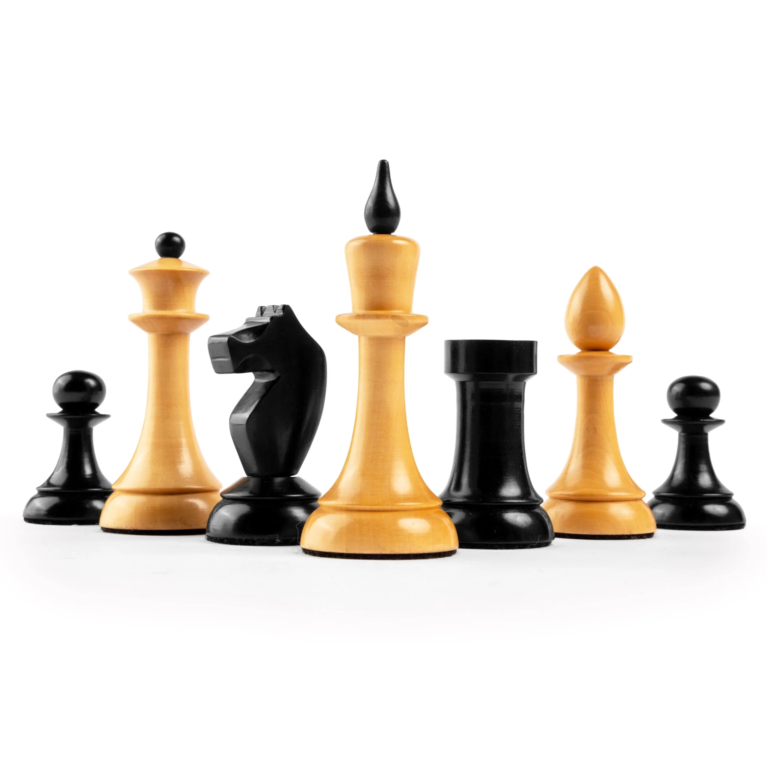 The Queen's Gambit Official Set - Image 4