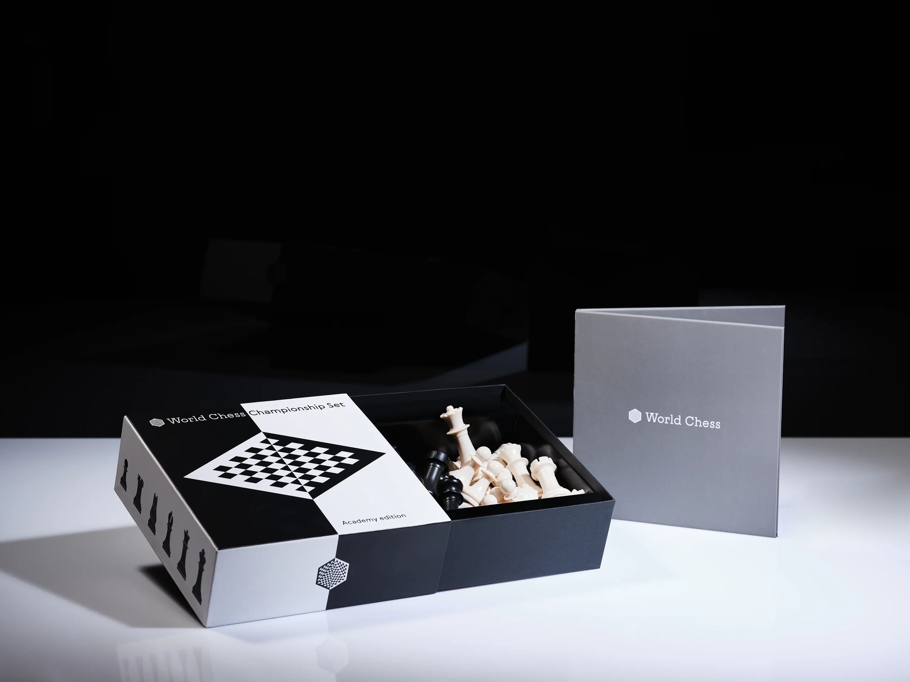 World Chess Championship Set (Academy Edition) - Image 6