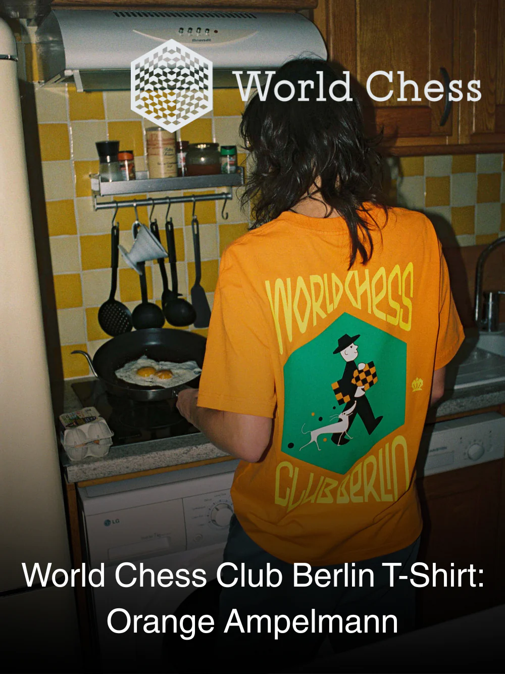 World Chess Club Berlin T-Shirt: Orange Ampelmann - Image 5