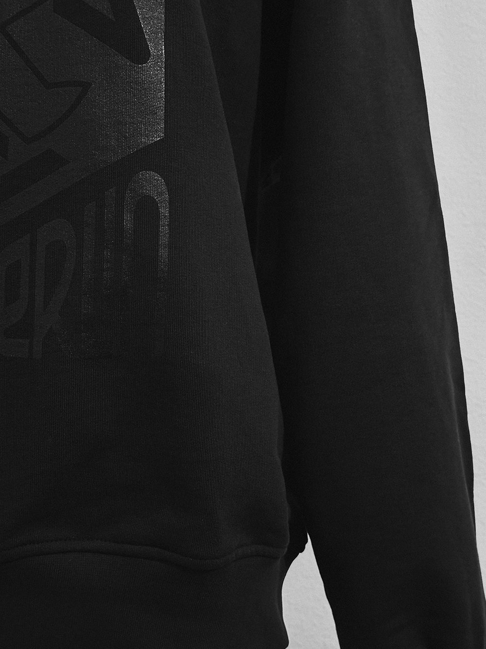 World Chess Club Berlin Caviar Sweatshirt - Image 3